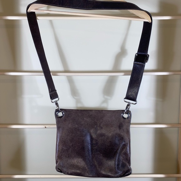 Roots Crossbody Purse - Picture 3 of 4